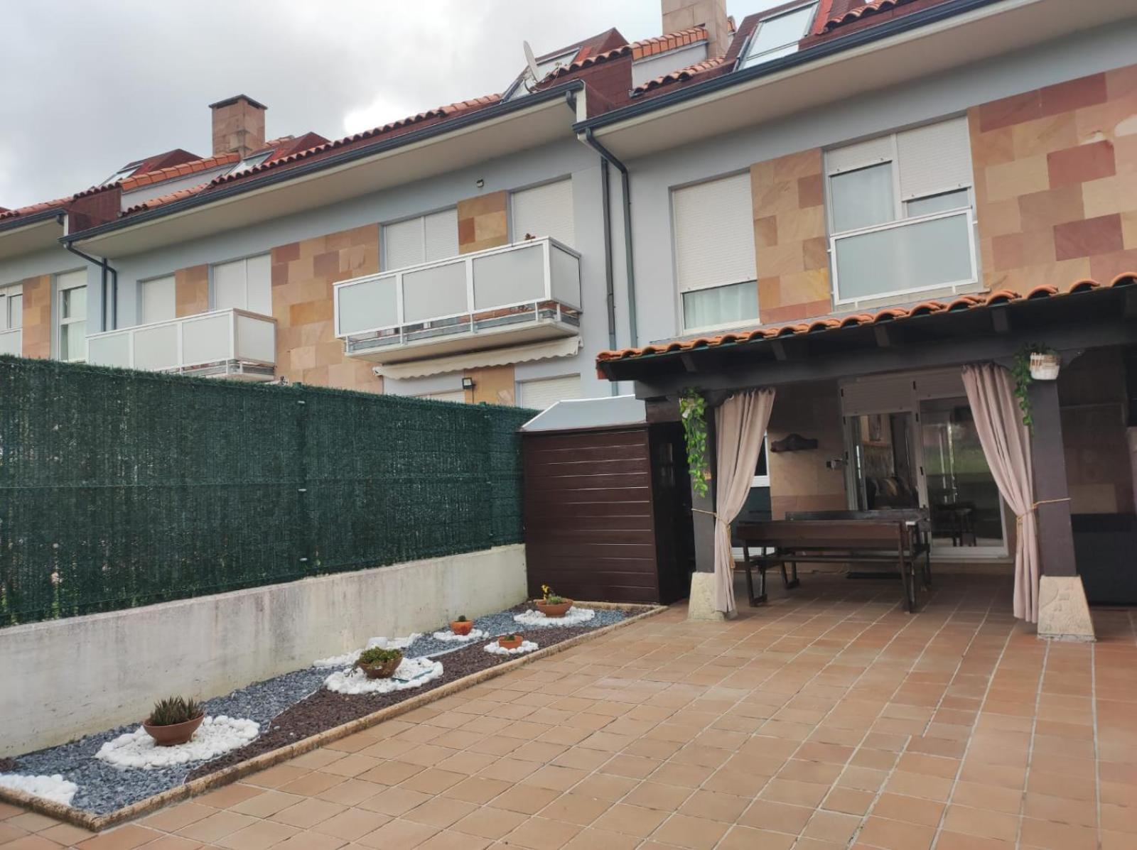 Chalet Bajo Con Jardin, Patio, Cenador Y Barbacoa. Viveda Zewnętrze zdjęcie