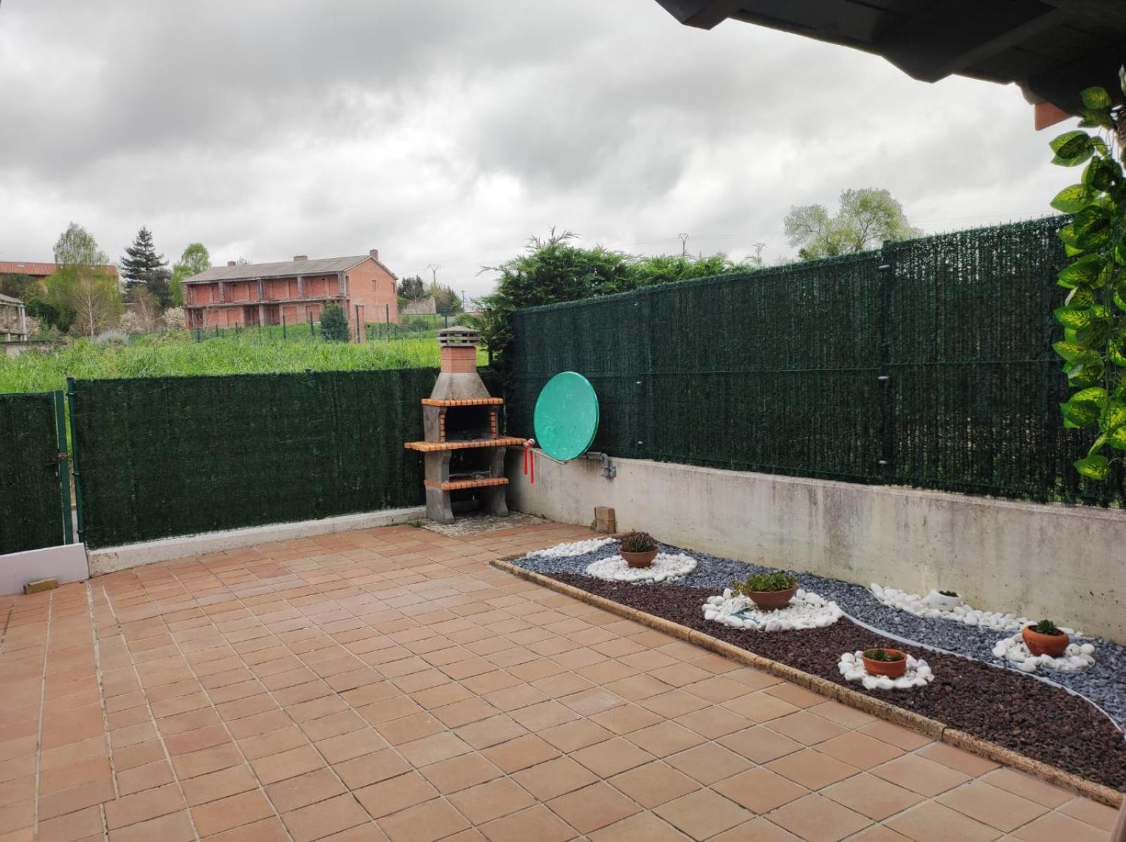 Chalet Bajo Con Jardin, Patio, Cenador Y Barbacoa. Viveda Zewnętrze zdjęcie